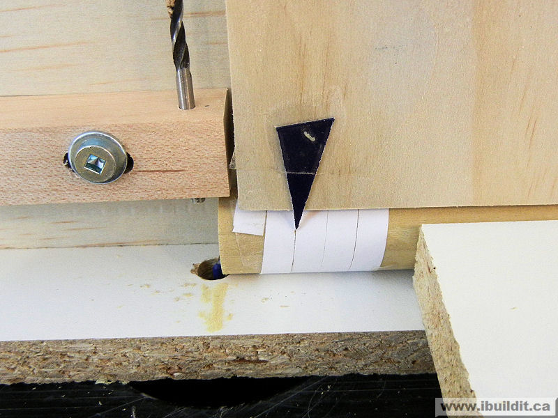 guide the dowel in the jig